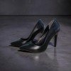 Miss Lotus Siyah Mat Cilt Sivri Burun 10 cm Stiletto Topuklu Ayakkabı
