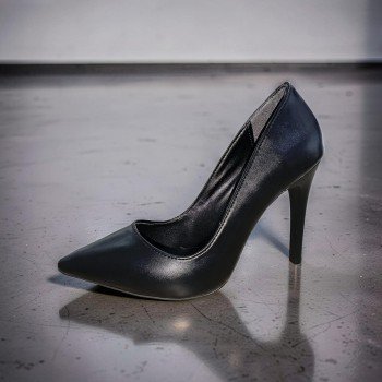 Miss Lotus Siyah Mat Cilt Sivri Burun 10 cm Stiletto Topuklu Ayakkabı
