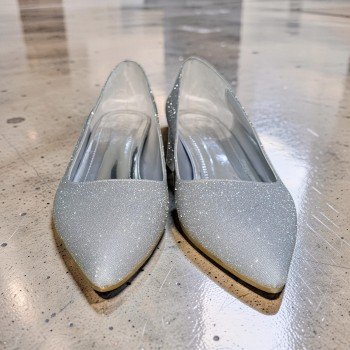 Gümüş Simli Sivri Burun Alçak Topuklu Ayakkabı