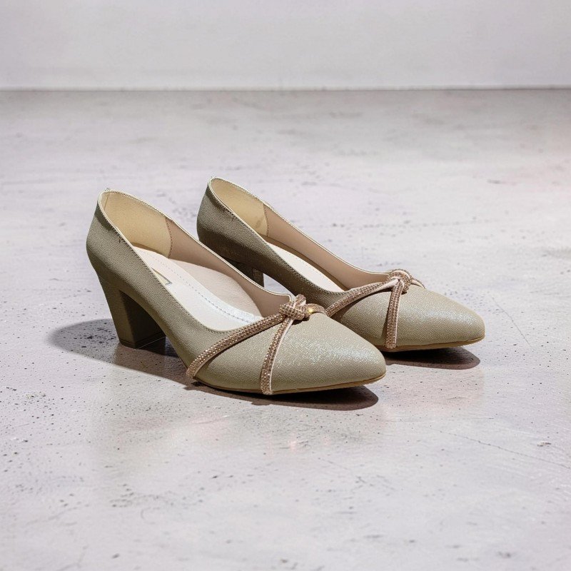 De Scario Kadın Şampanya Rengi Simli Taş Detaylı Kalın Topuklu Abiye Ayakkabı