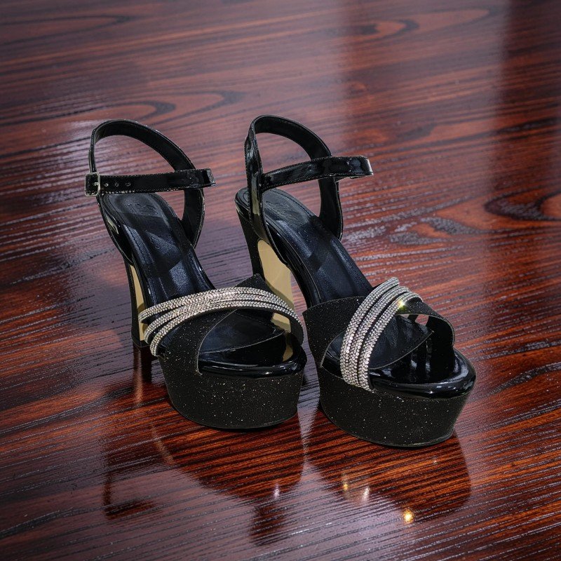 Siyah Simli ve Taş Detaylı Platform Topuklu Abiye Ayakkabı