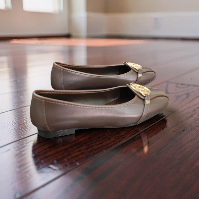 Michael Kors Logolu Kahverengi Şık Babet