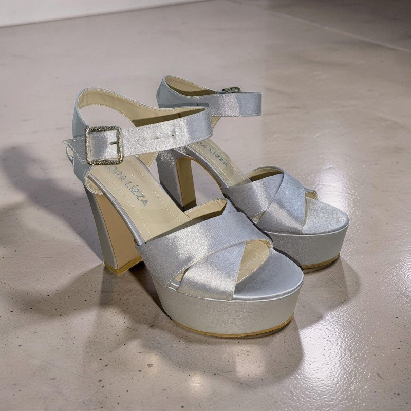 Moda Lizza Gümüş Saten Çapraz Bantlı Platform Topuklu Ayakkabı