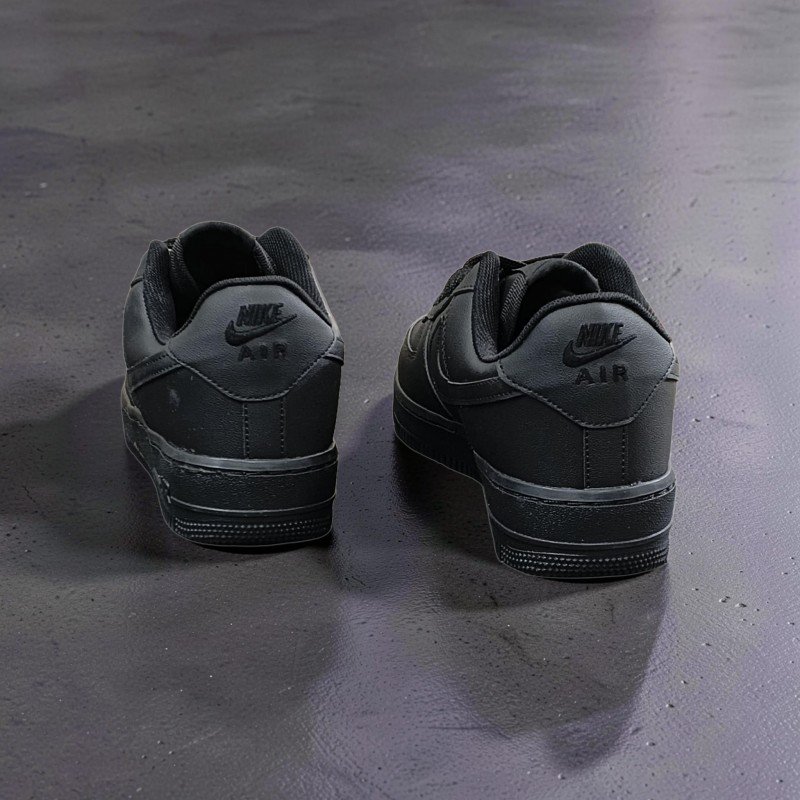 Air Force 1 Low - Triple Black