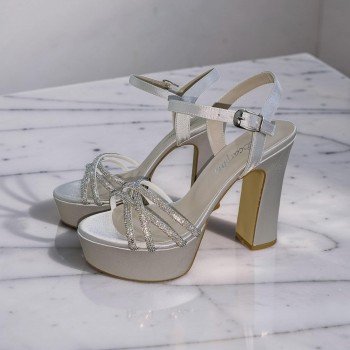 Gümüş Saten Işıltılı Taş Detaylı Platform Topuklu Ayakkabı