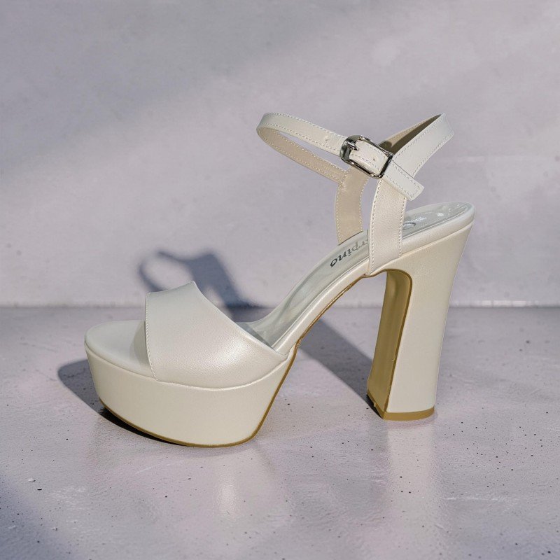 Kalın Topuklu Bilekten Bağlamalı Platform Sandalet